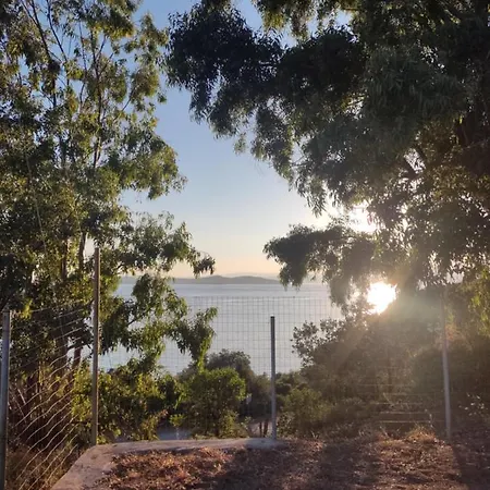 بيت للعطل Ouranoupolis View Point أُرانّوبولي